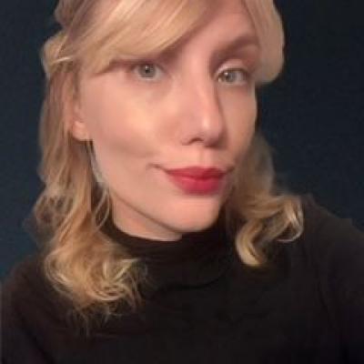 Carolyn Biltoft